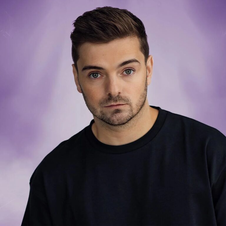 Martin Garrix w/ Justin Mylo -...